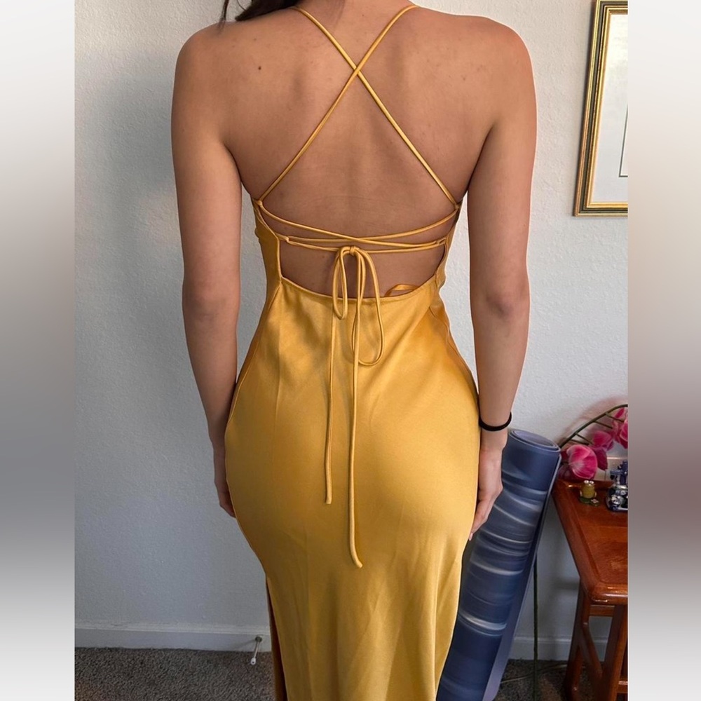 Elegant Yellow Strappy Dress